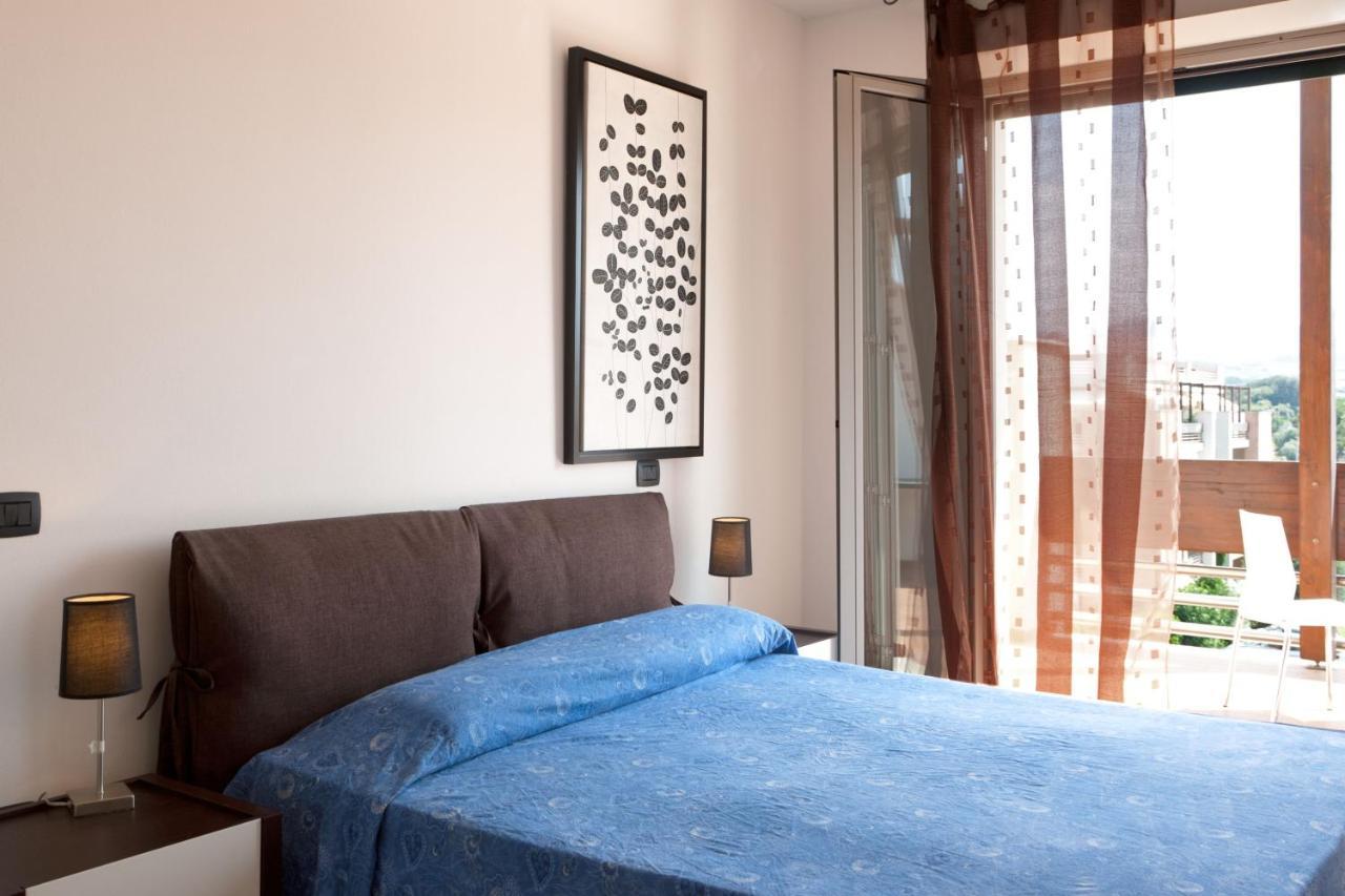אפרטהוטל סן וינצ'נזו Le Residenze Di Santa Costanza - Mirto/Corbezzolo מראה חיצוני תמונה